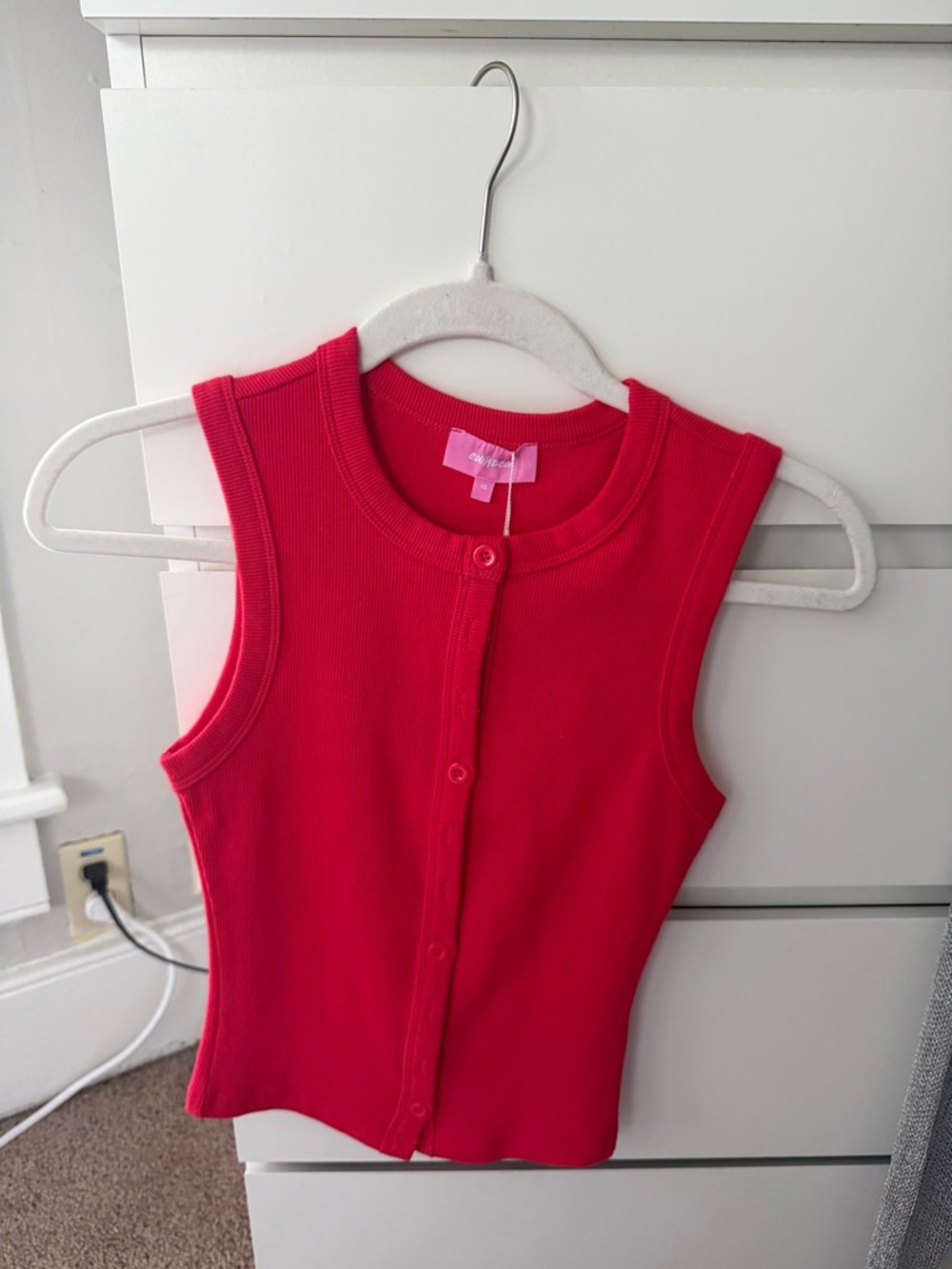 Edikted Hot Pink Ribbed Sleeveless Button-Front Camisole